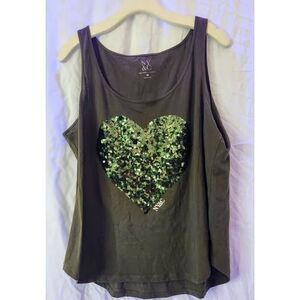 NY&Co. Green Tank Top with Sequin Heart Womens XL